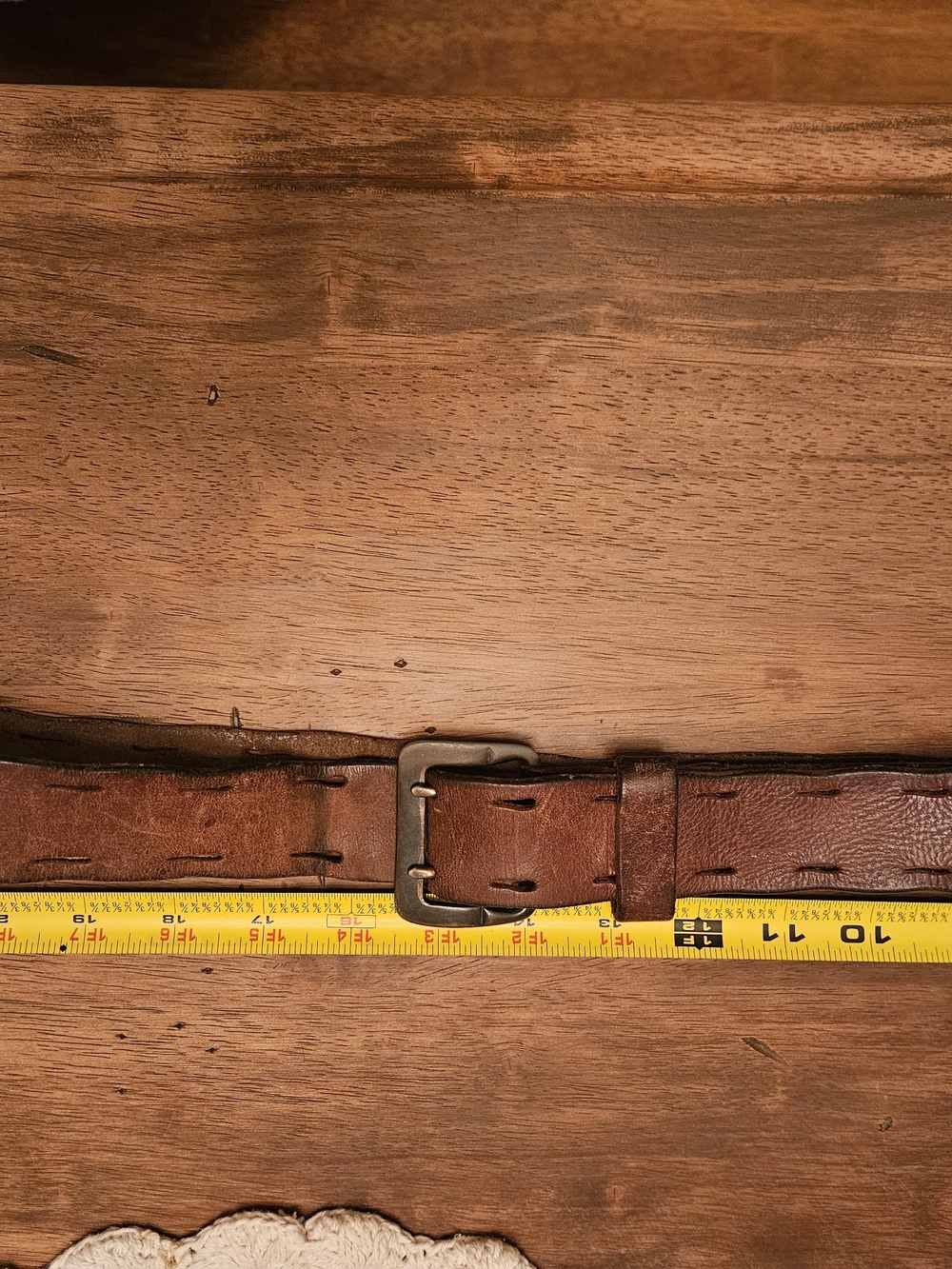 2012 American Eagle Outfitters Brown Leather Belt with Metal Buckle Nice Aged
